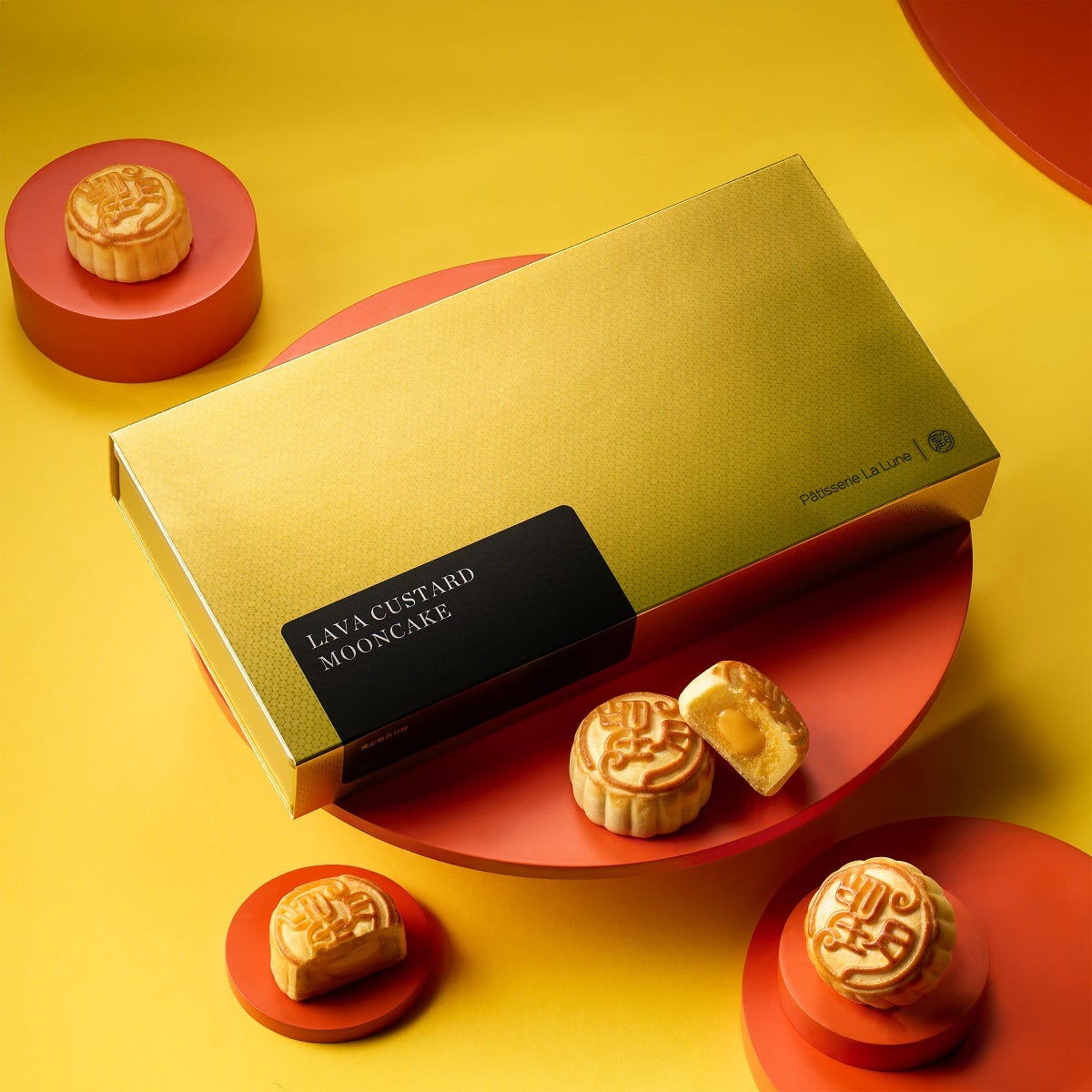 Lava Custard Mooncake (8pcs)